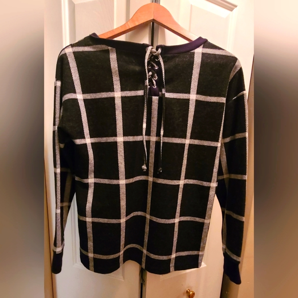 WINTER CLEARANCE - Claiborne Weekend Sweatshirt - Picture 2 of 6